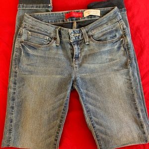 GUESS Sienna Curvy Skinny Jeans